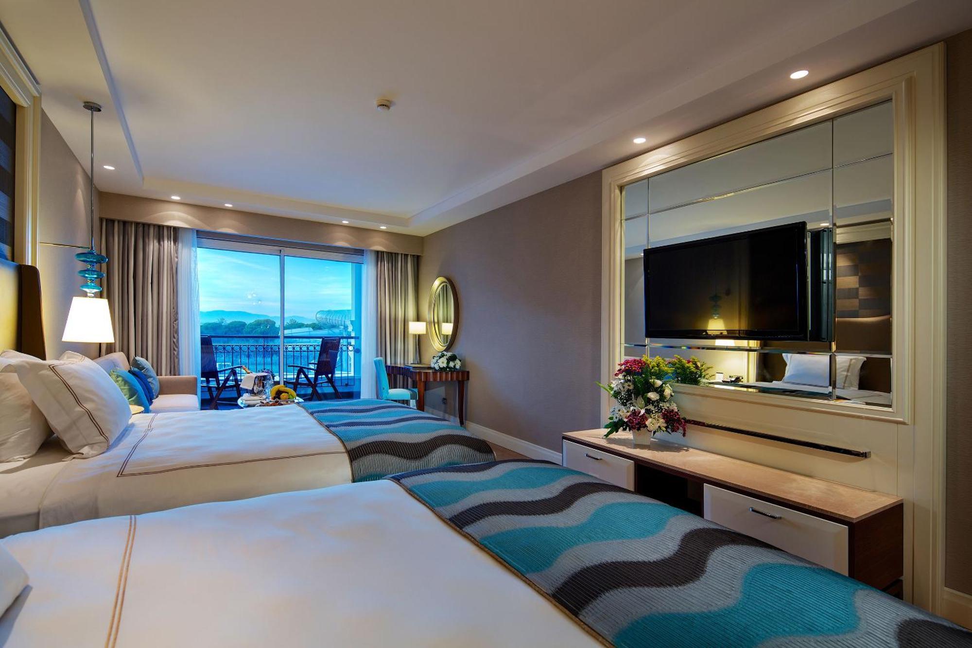 Titanic Deluxe Golf Belek Hotel Bagian luar foto